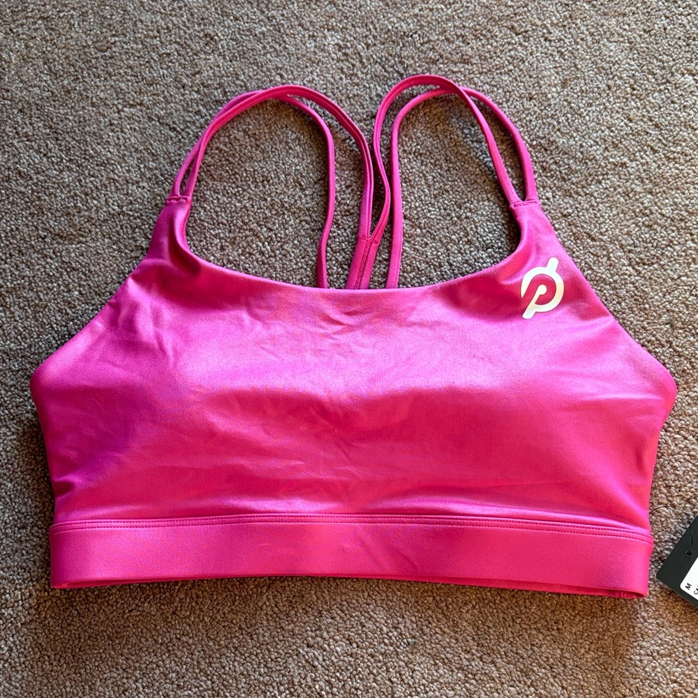 Peloton Cadent shiny sports bra medium NWT - Picture 2 of 4